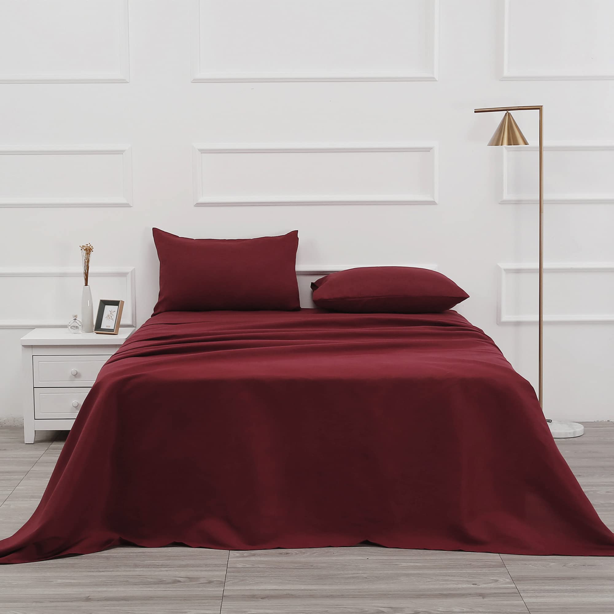 4 Piece Bed Sheet Set (Queen,Burgundy) 1 Flat Sheet,1 Fitted Sheet And 2 Pillow Cases,Brushed Microfiber Luxury Bedding With Deep Pockets