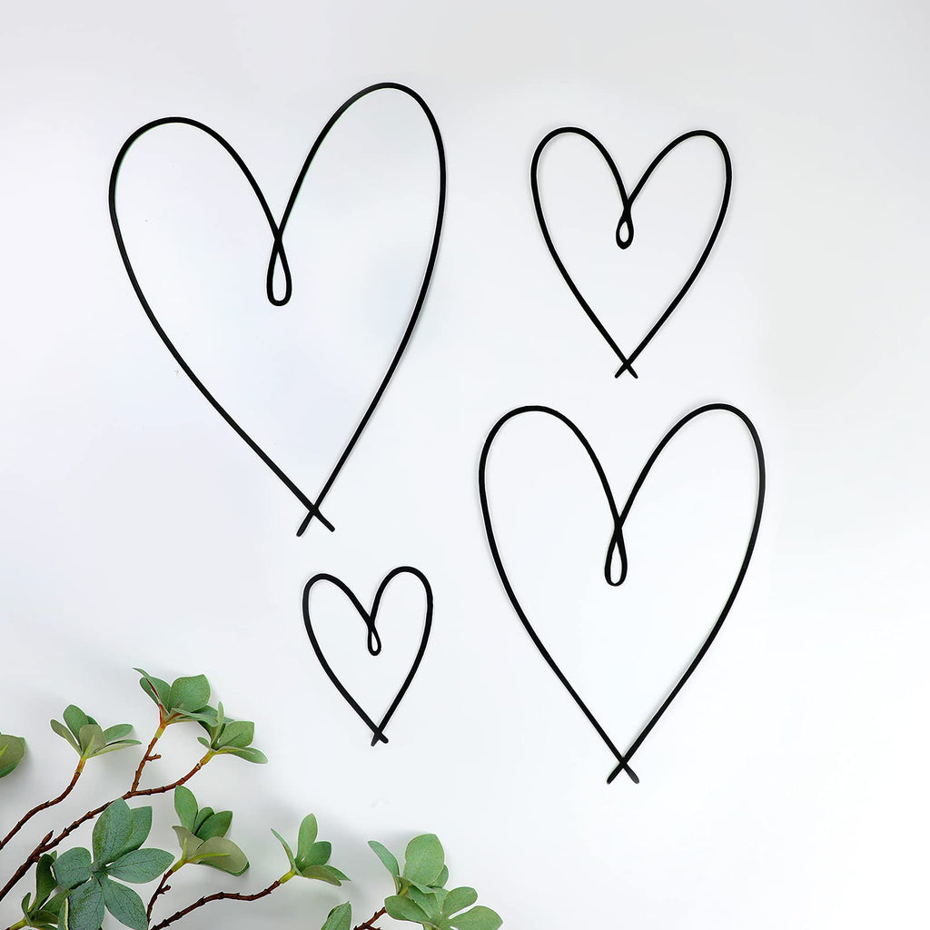 4 Pieces Metal Heart Wall Art D  cor, Love Heart Wall Decoration Sign Metal Wall Ornaments for Valentine's Day Bedroom Living Ro