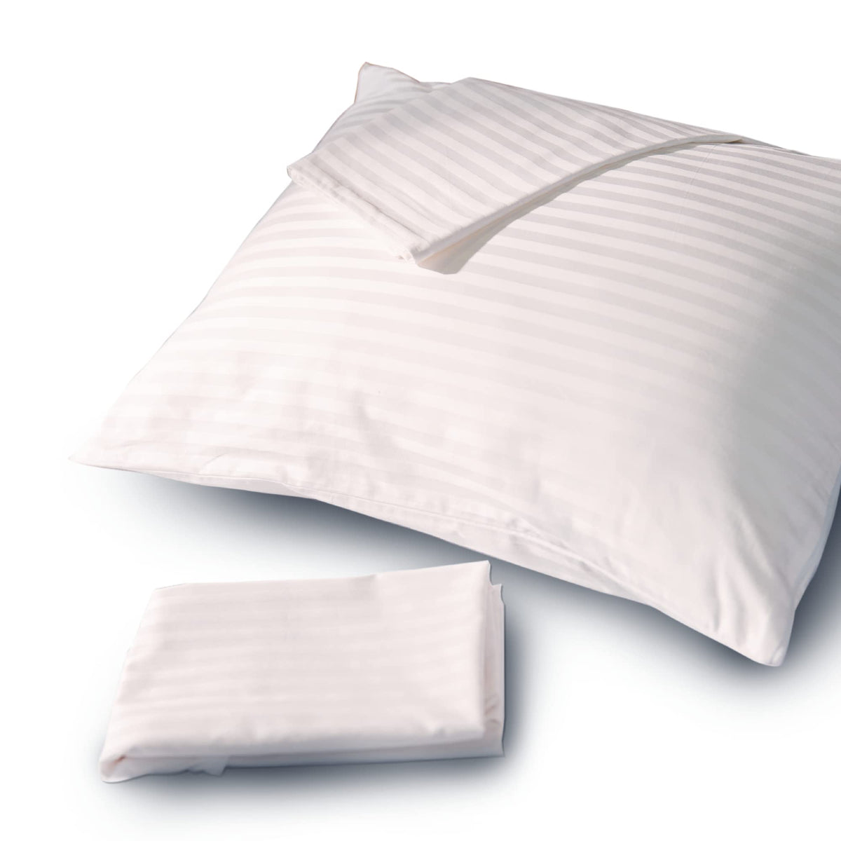 Feelathome 100% Cotton Pillow Cover With Zipper Waterproof Covers- 30 X 20 Inches(Pack Of 4, Queen) - Noiseless Pillowcase Cover