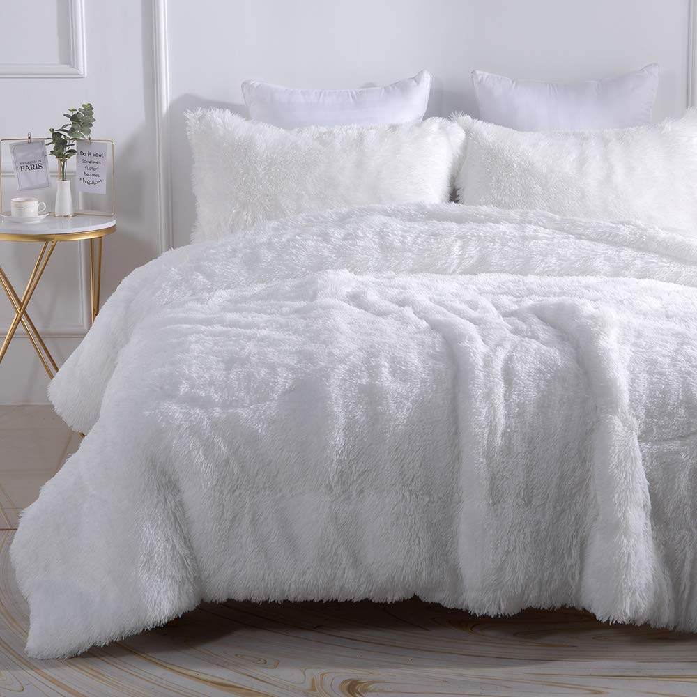 Wajade Faux Fur Plush White Comforter Set Fluffy Fuzzy Shaggy Bedding Set - 3Pc Full Size Microfiber Soft Warm Quilt Set
