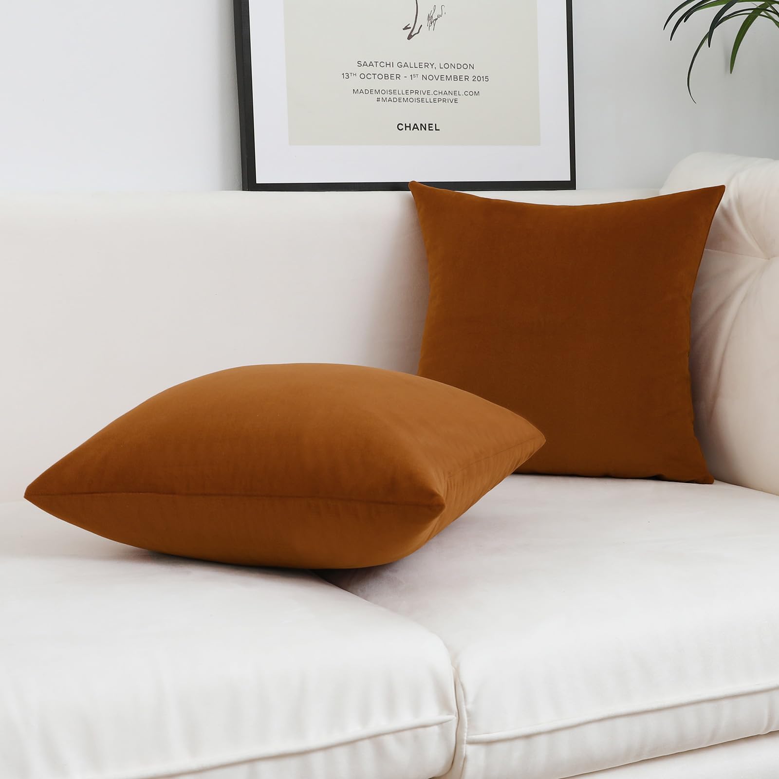 Jeneoo Set Of 2 Decorative Rust Throw Pillow Covers Soft Velvet Comfy Solid Couch Cushion Cover Decor (Dark Orange,18 X 18 Inche