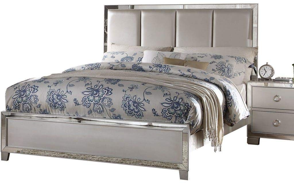 ACME Voeville II Queen Bed (Padded HB) - - Platinum PU & Platinum