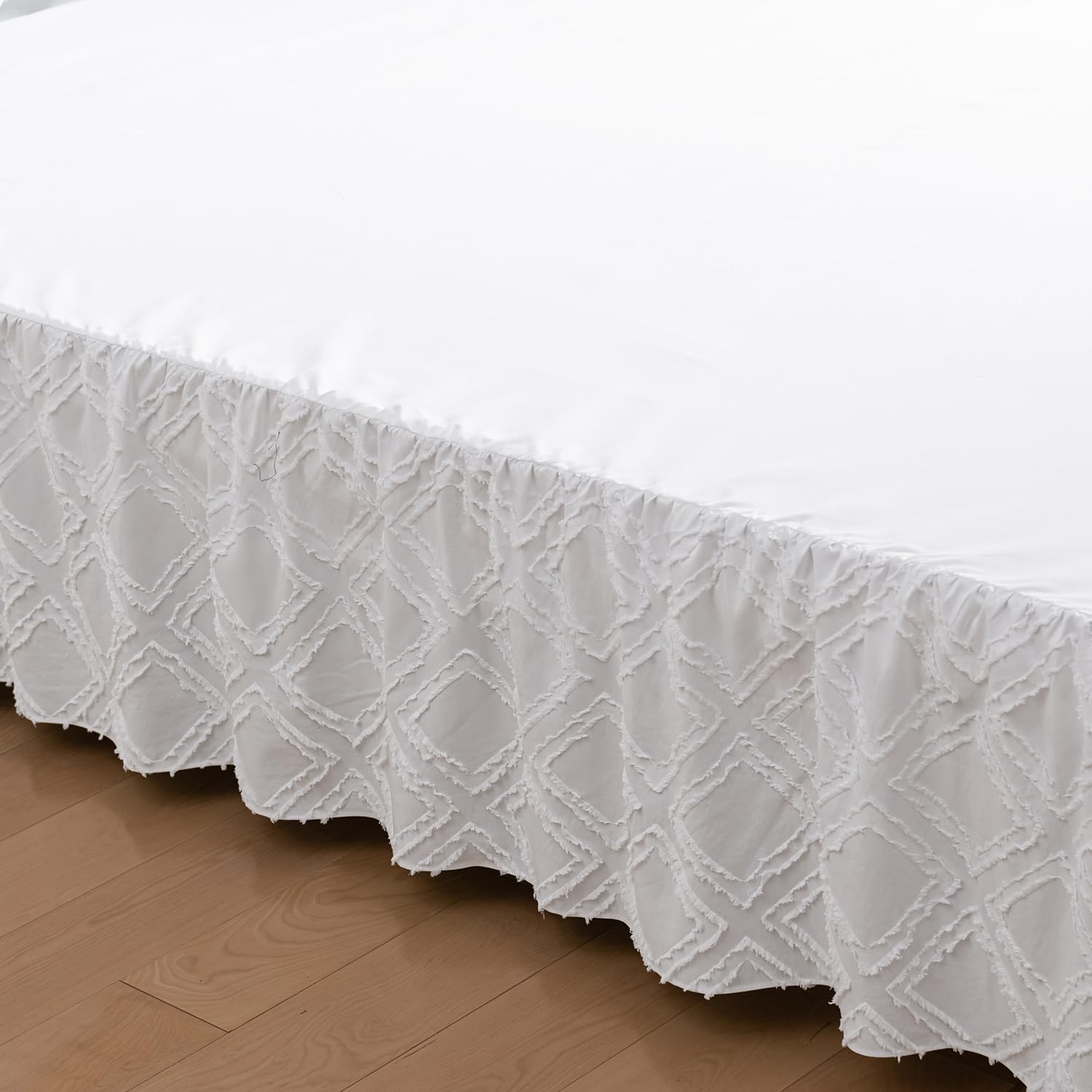 Tufted Bed Skirt Queen Size,Ruffled Bed Skirt With Split Corners, Queen Bed Skirt 12 Inch Drop, Boho Queen Size Bed Skirt White