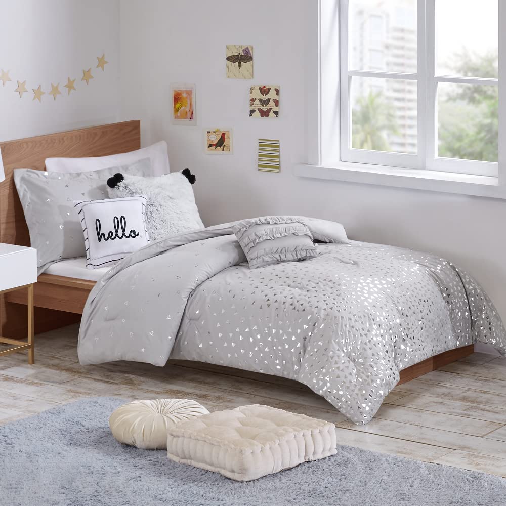 Intelligent Design Zoey Triangle Metallic Print, Cozy Comforter Set All Season Bedding Set, Matching Sham, Decorative Pillow, Tw