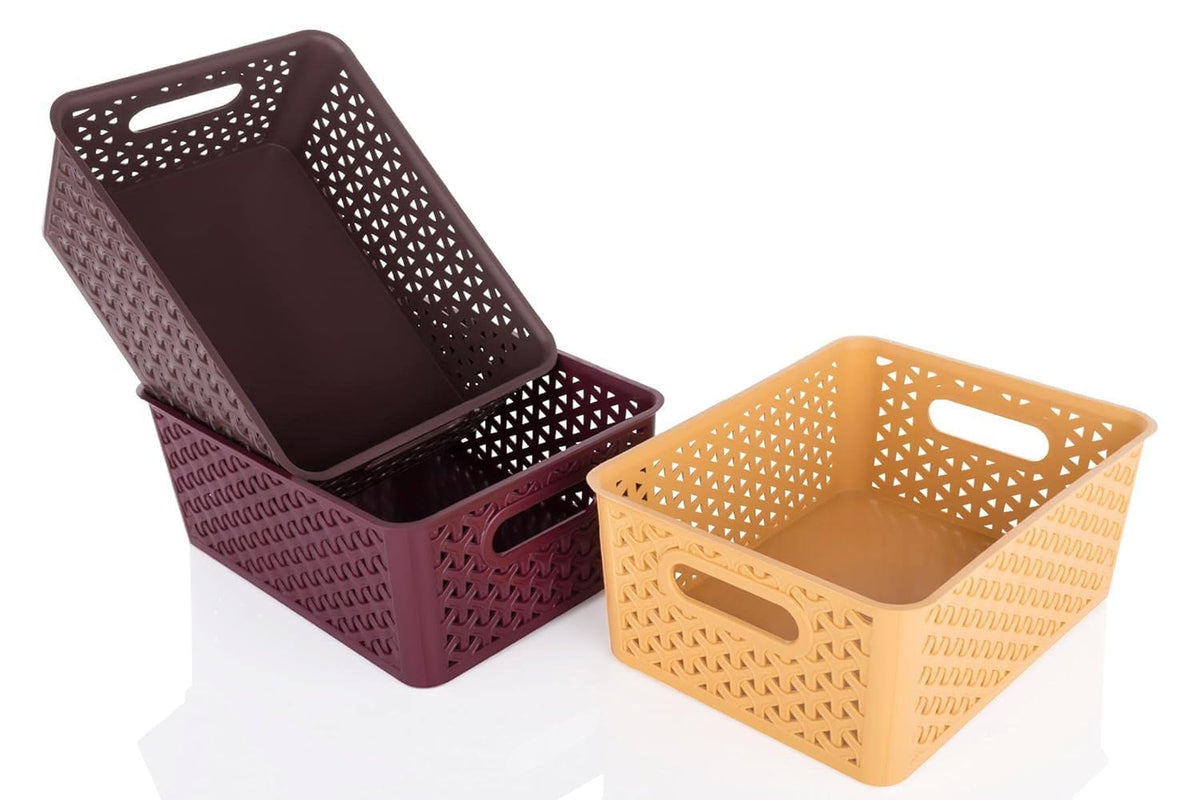 Lidded Plastic Storage Basket | Kitchen, Dining & Home Organizer ...