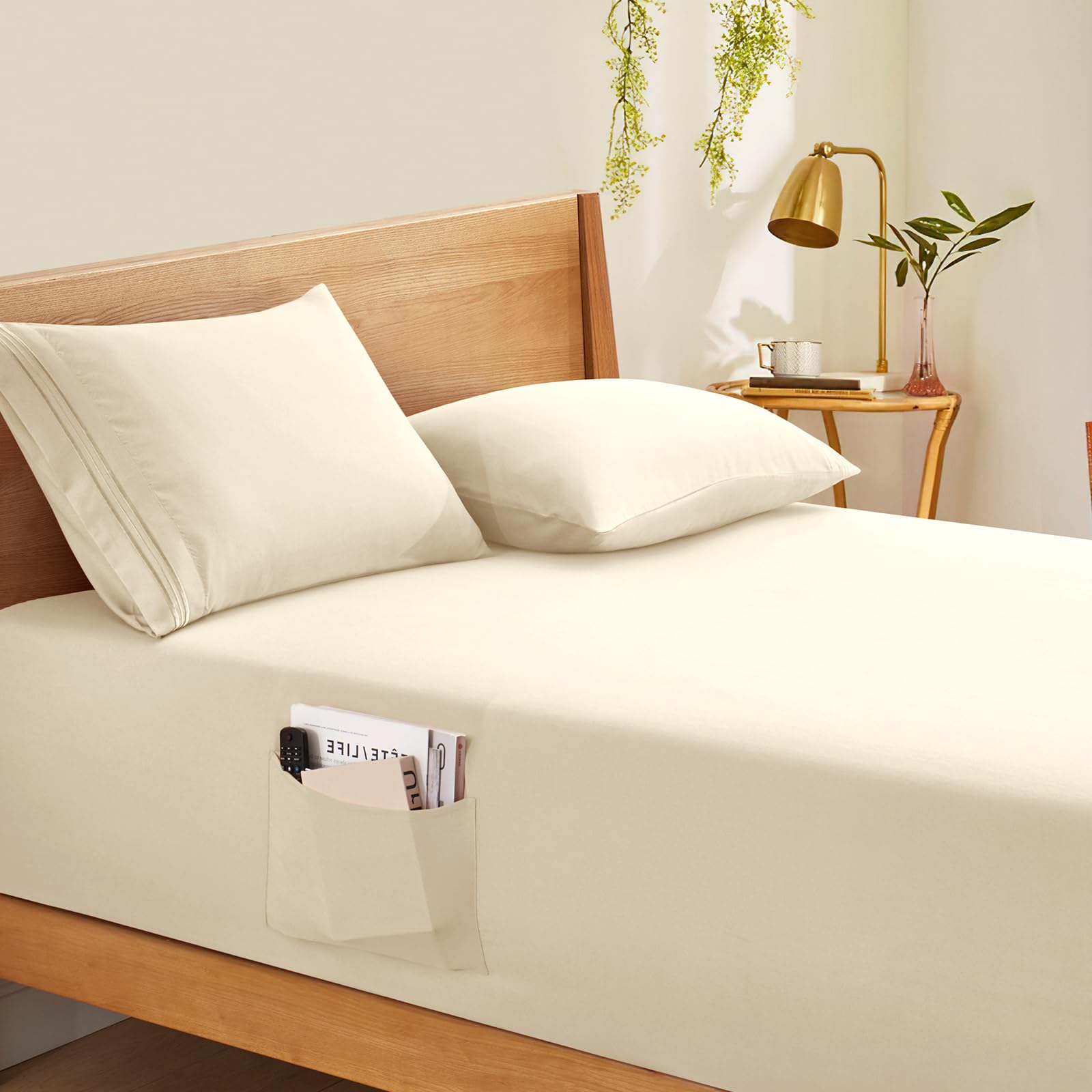 Horbaunal Extra Deep Pocket Queen Fitted Sheet Only - Fits Up To 24 Inch Mattress - Luxury 1800 Thread Count - Microfiber Cream