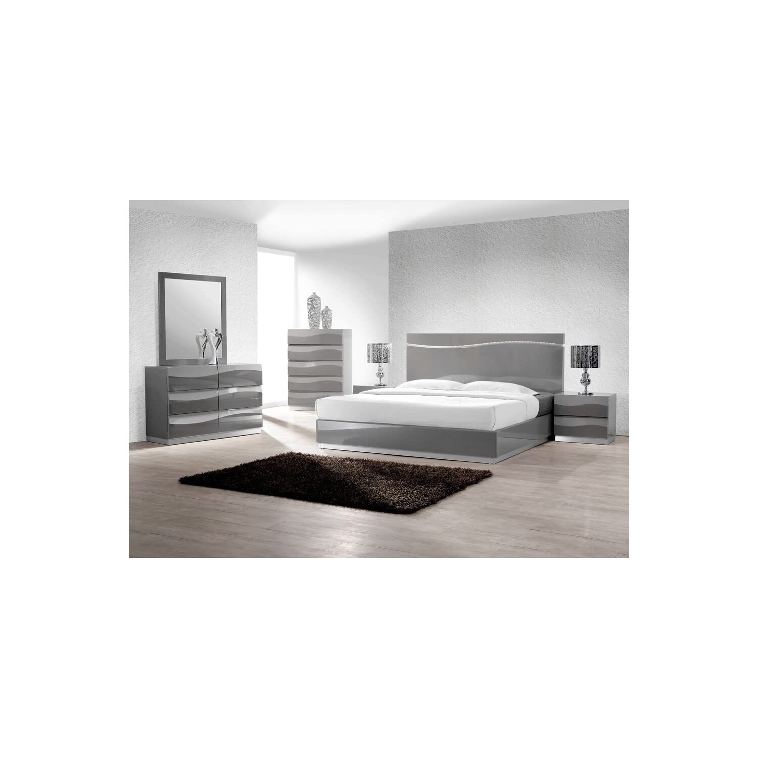 Best Master Furniture Leon Gray With Silver Base Platform Bed, Queen
