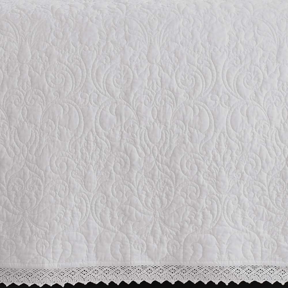 Laura Ashley - King Quilt Set, Lightweight Cotton Bedding With Matching Shams, Home Decor For All Seasons (Heirloom White, King)