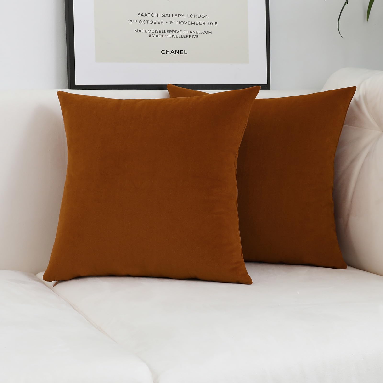 Jeneoo Set Of 2 Decorative Rust Throw Pillow Covers Soft Velvet Comfy Solid Couch Cushion Cover Decor (Dark Orange,18 X 18 Inche