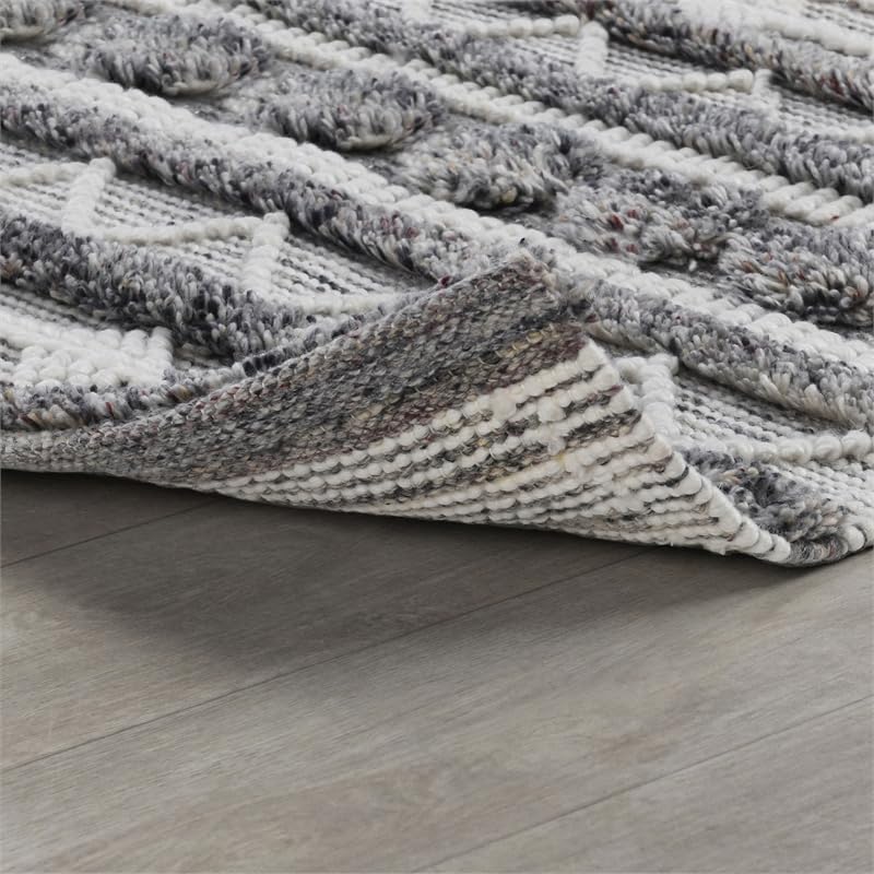 Kosas Home Tonopah 96 X 120 Geometric Polyester Fabric Area Rug In Ivory/Gray