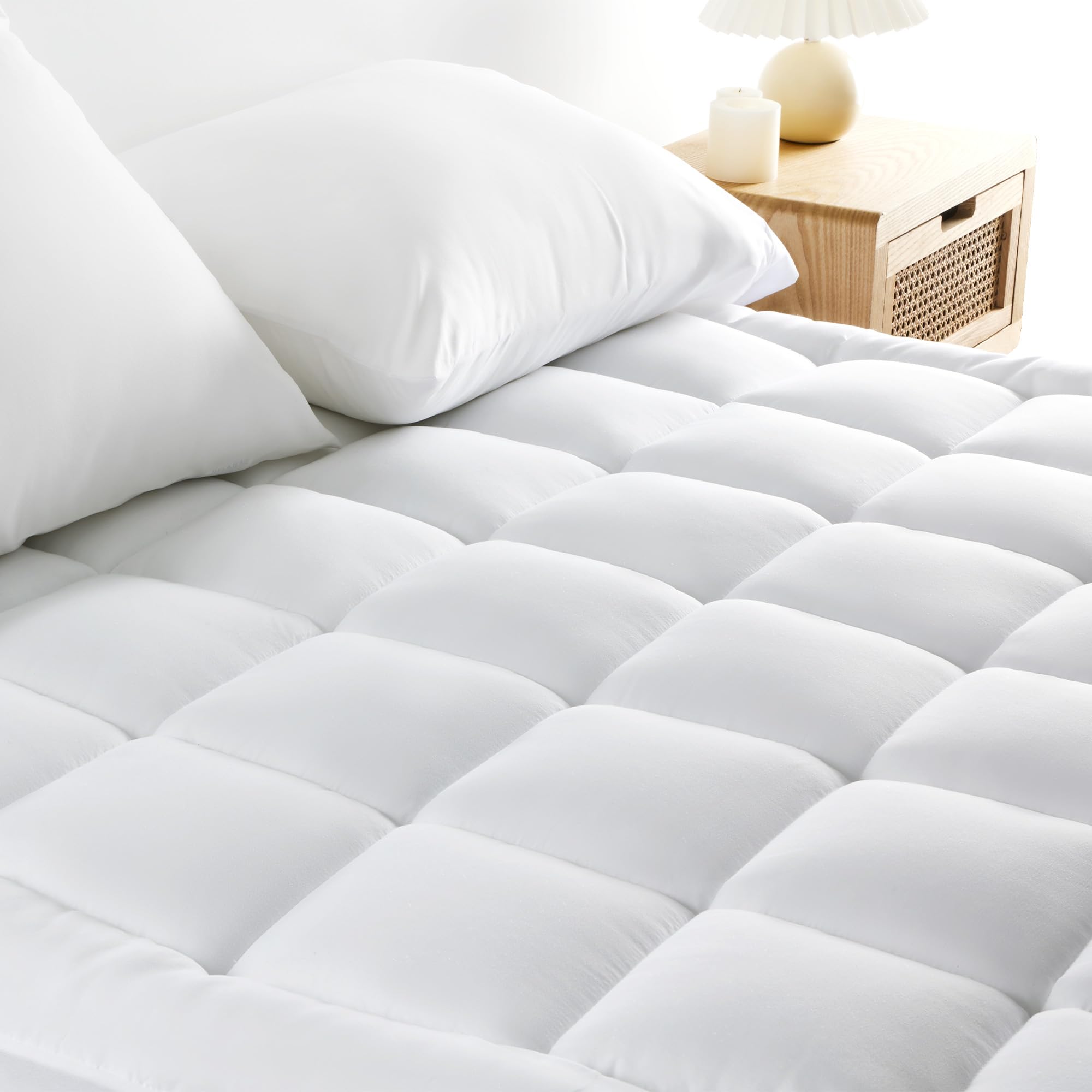 Sonive Quilted Mattress Pad Soft, Fluffy Pillow Top Mattress Cover, Down Alternative Fill Mattress Topper, Streches Up To 21 Inc