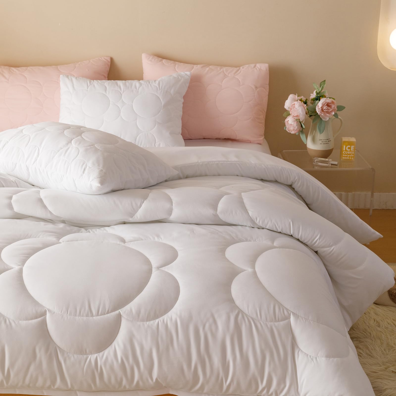 Clothknow California King White Comforter Set 3Pcs Daisy Puff Bedding Comforter Sets Boho White Comforter Soft Floral Comforter Sets Cal King