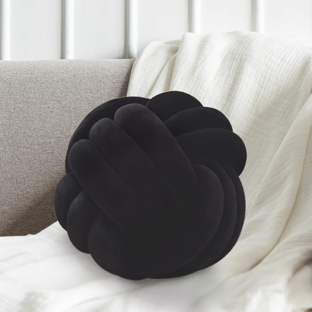 Jugbey Knot Pillow Ball,Soft Black Plusch Knotted Round Pillows For Sensory Stress Relieving, Aesthetic & Cute Small Decorative