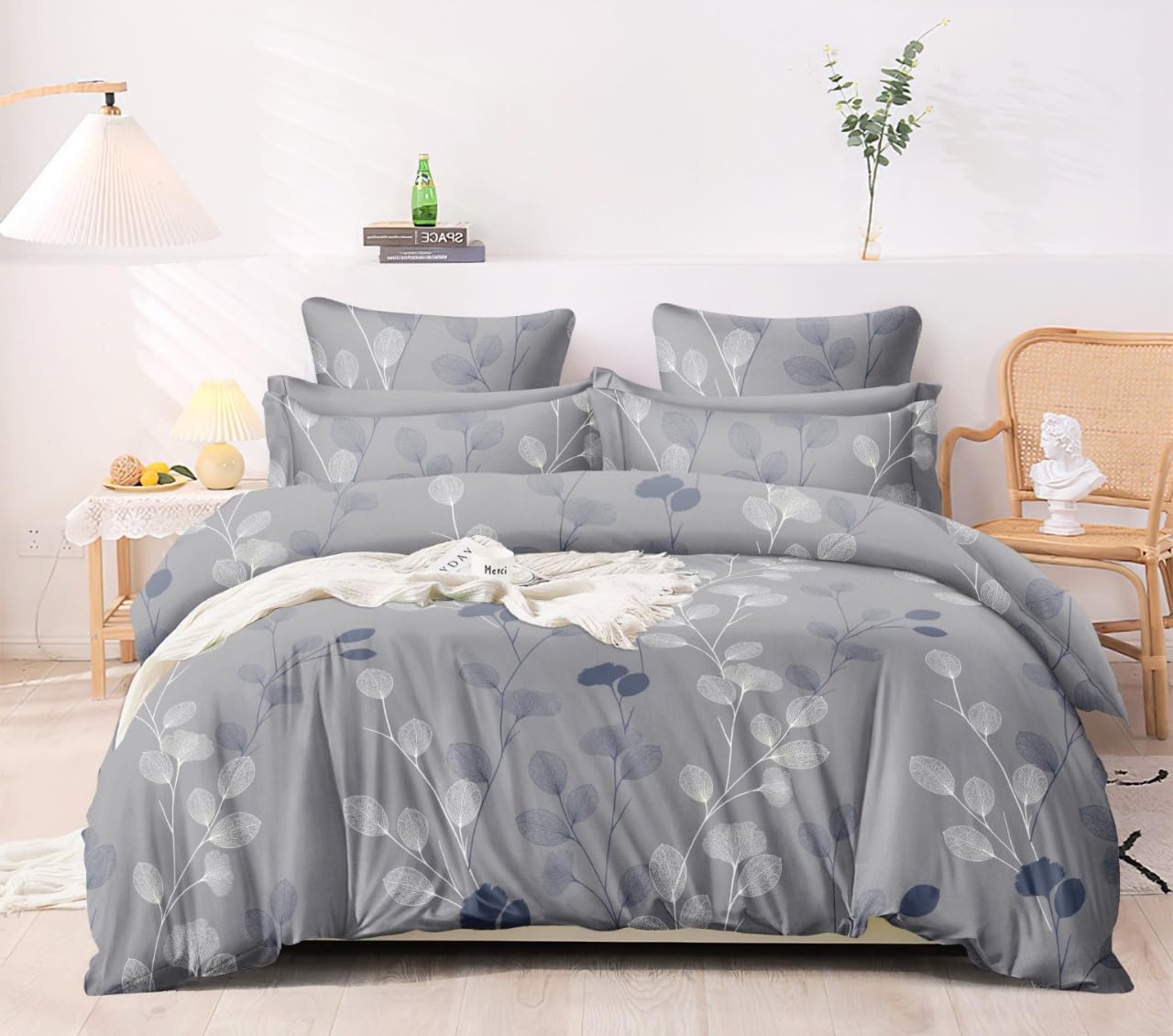 Linemates400 Tc 1 Reversible Comforter Super King Size108 X 108 Both Side Same Print 1 Bedsheet King Size 108X108 Inches With 2 