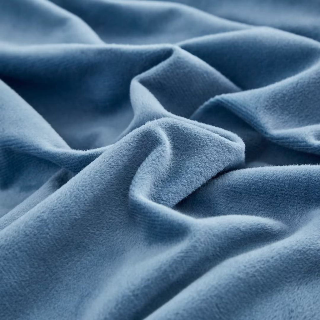 Clothknow Blue Velvet California King Comforter Set 3Pcs Fluffy Bedding Comforter Sets Lake Blue Comforter Soft Blue Comforter Cal King With 2 X Pillowcases