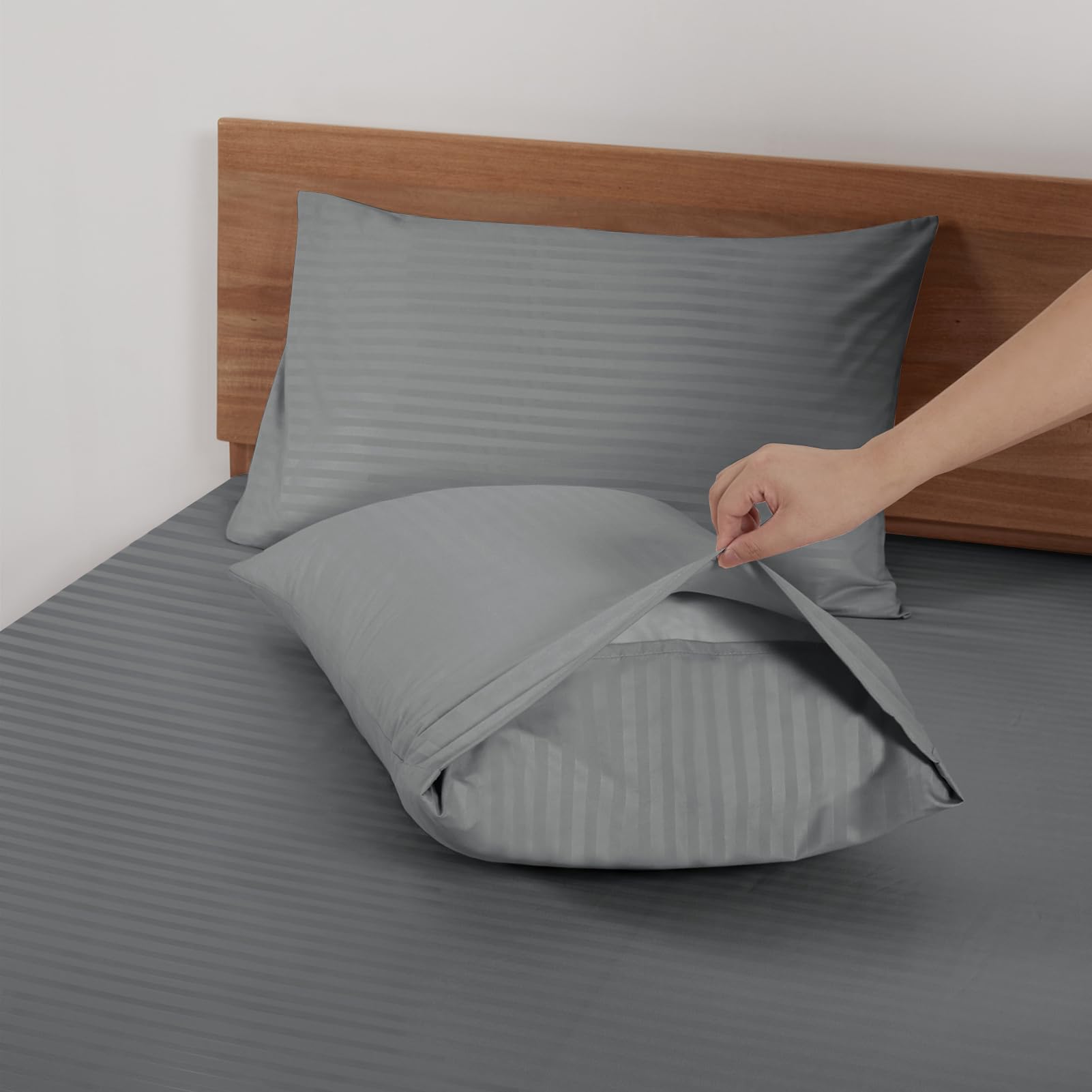 Mejoroom Striped Grey-01 1800 Thread Count Queen Sheet Set - Hypoallergenic, Deep Pocket, Breathable, Wrinkle & Stain Resistant