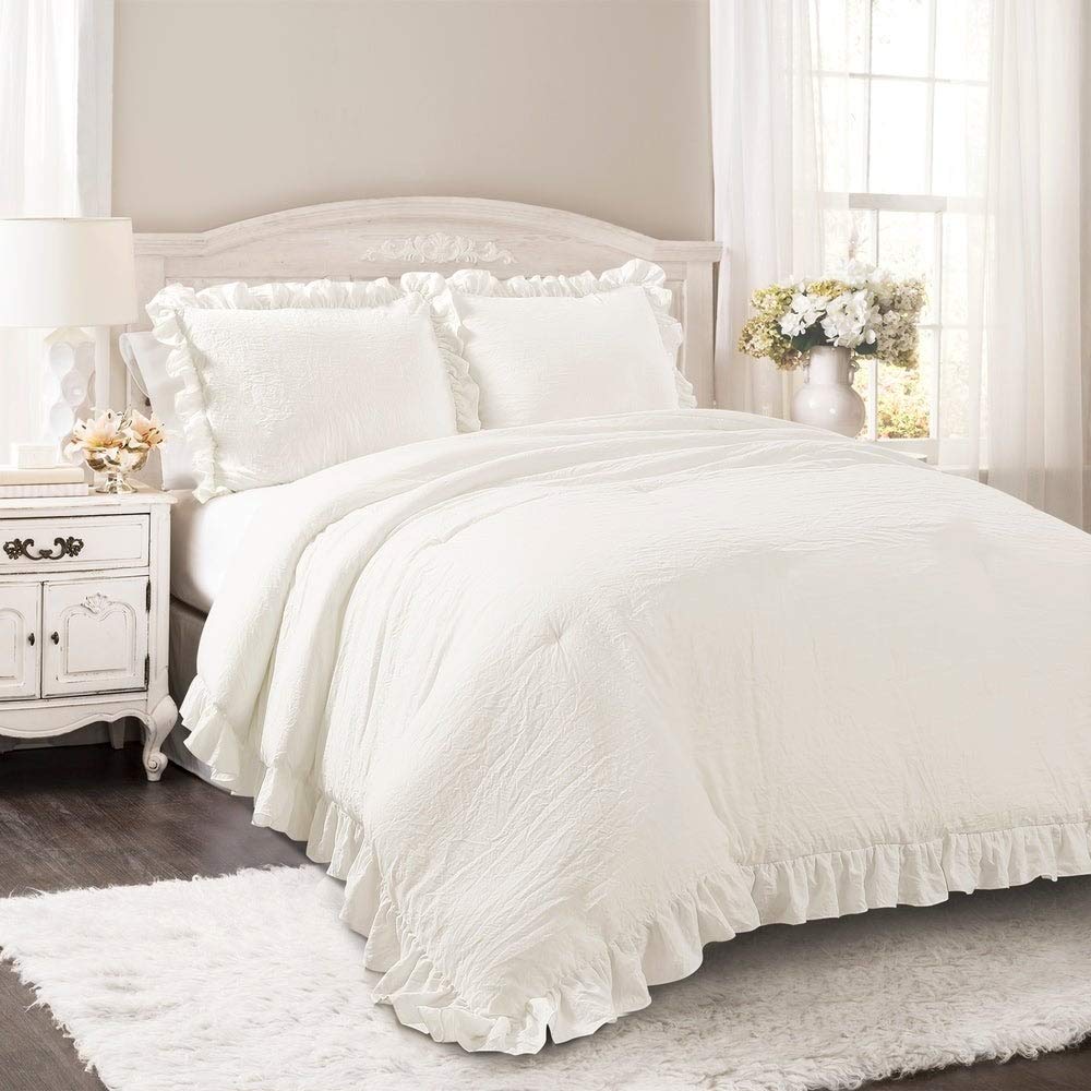 Lush Decor Reyna Ruffle Comforter Set - 3 Piece Cozy Ruffled Bedding Set - Timeless Elegance And Comfort For Bedroom - King, Lak