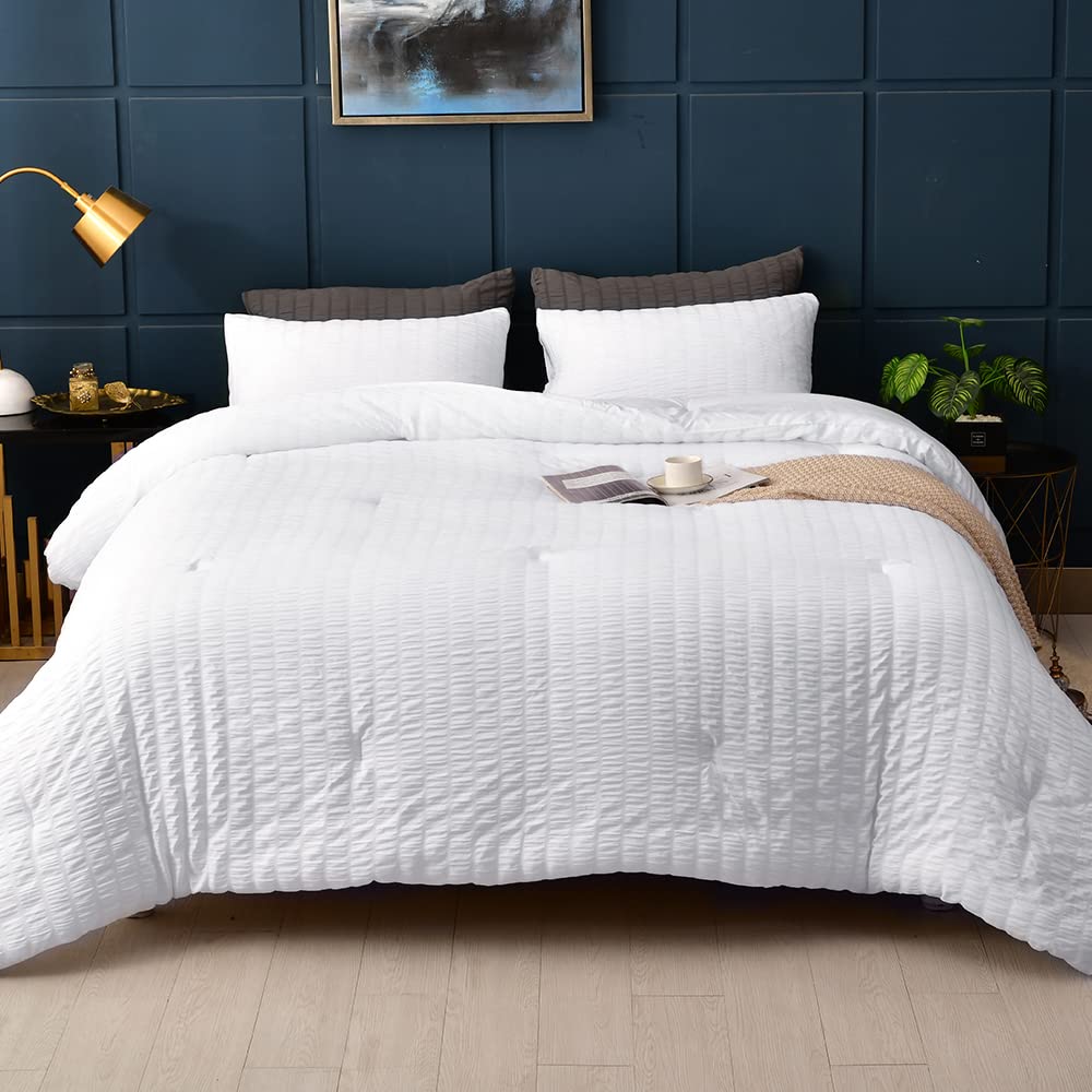 Avelom Seersucker King Comforter Set (104X90 Inches), 3 Pieces - 100% Soft Washed Microfiber Lightweight Comforter With 2 Pillowcases, All Season Down Alternative Comforter Set For Bedding, White