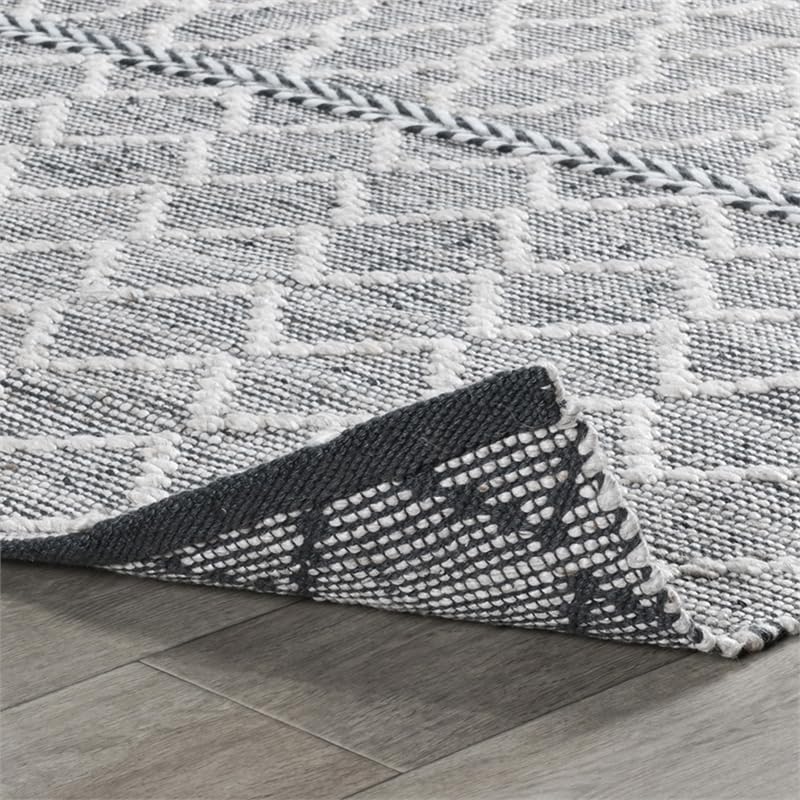 Kosas Home Sonora 96 X 120 Lattice Polyester Fabric Accent Rug In Gray/Ivory
