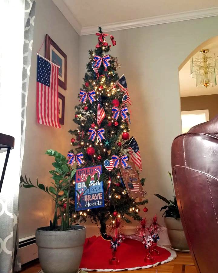 Heureppy 10PCS Patriotic Wreath Bows - 4th of July Decor, Wave Strips Stars, Burlap Ribbon Bows for Indoor/Outdoor Tree Topper Supplies