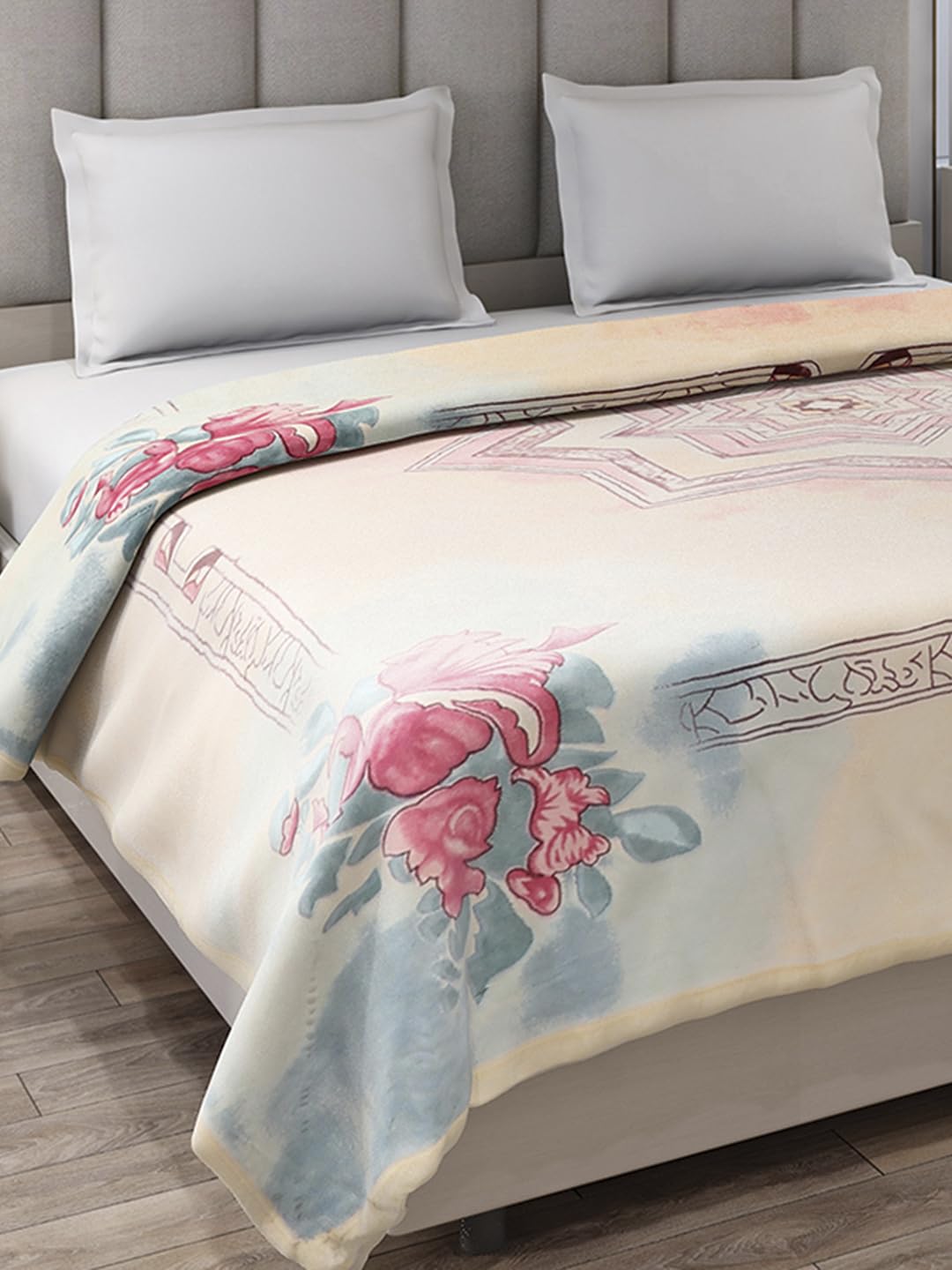 Monte Carlo Double Bed Heavy Winter Blanket Rosewood 3 Ply 900 GSM | 4.5 KG, (240x220 CM), Fawn