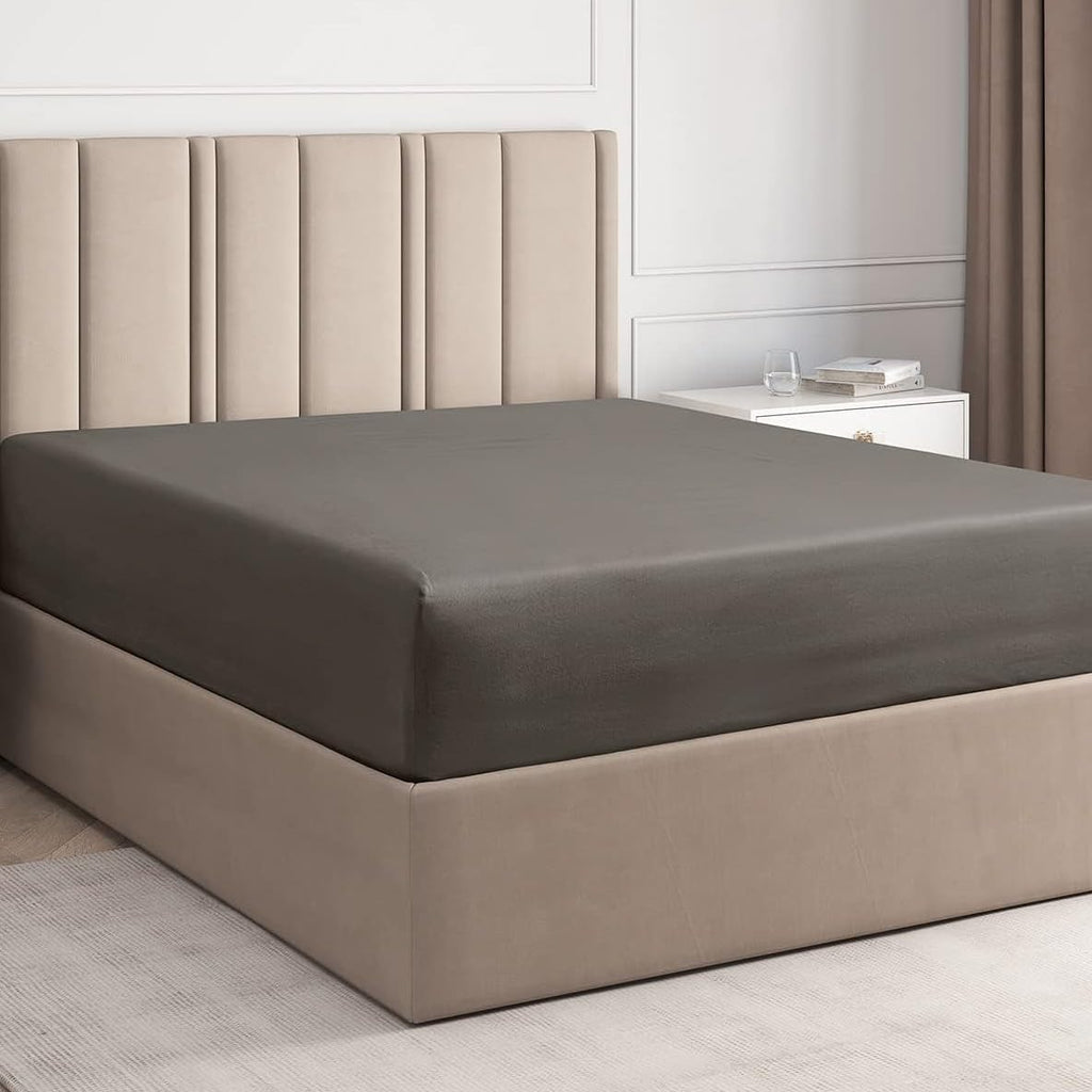 King Fitted Bed Sheet - Hotel Luxury & Cooling Single Fitted Sheet Only - Easily Fits Mattress Up To 16 Inches Perfectly - Soft, Wrinkle Free, Breathable & Comfy Dark Grey Single Fitted Bed Sheet