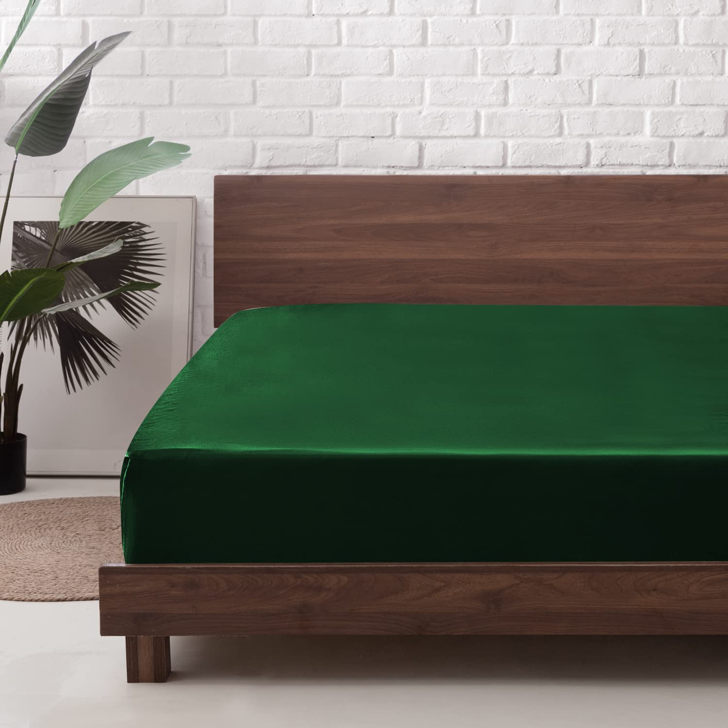 Mr&Hm Satin Fitted Sheet Full Size, Silky Bottom Sheet With Elastic Corner Straps, Deep Pocket Up To 15 Inch, No More Slipping O