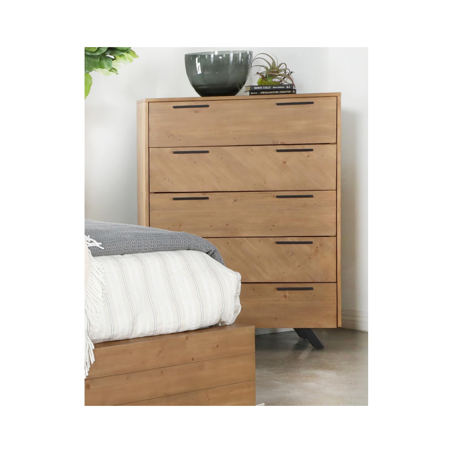 Coaster Home Furnishings Taylor 5-Drawer Rectangular Chest Light Honey Brown