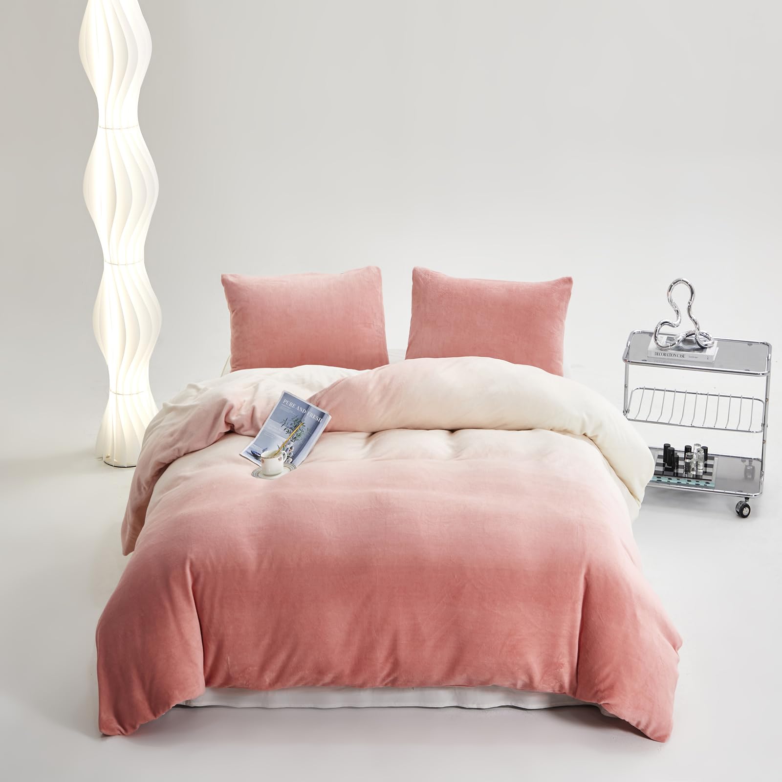 Houseri Pink White Velvet Comforter Set Queen Gradient Light Pink Fluffy Fuzzy Bedding Quilts Women Girls Ultra Comfy Soft Baby