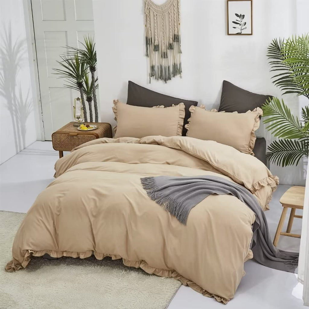 Clothknow Champagne Ruffles King Comforter Set 3Pcs Beige Bedding Comforter Sets Khaki Comforter Light Brown Comforter King Taup