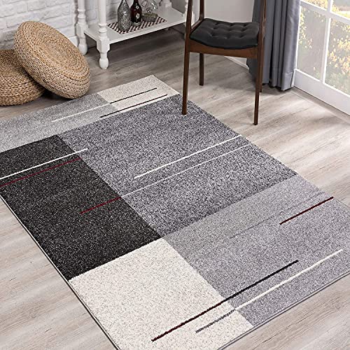 HomeRoots Grey 100% Twisted Polyester 7â€ x 9â€ Gray Modern Geometric Area Rug