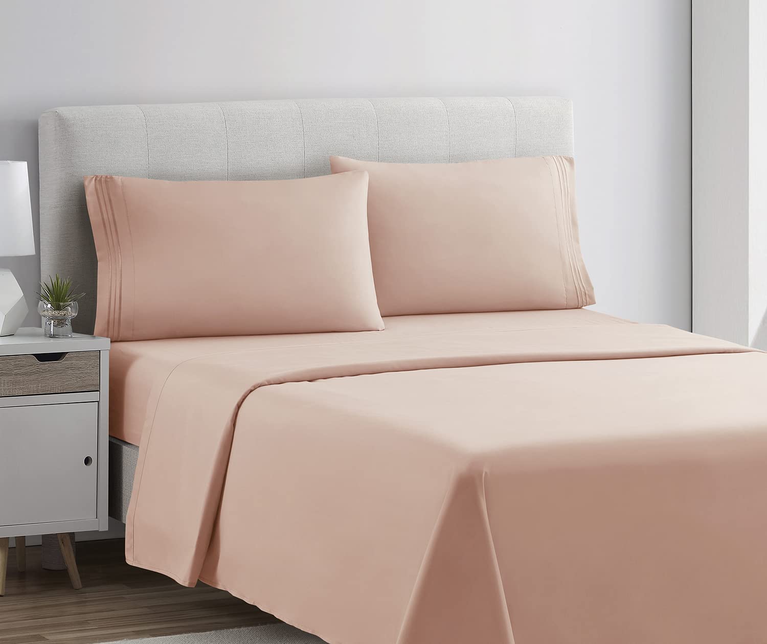 Clara Clark Bed Sheets, Premier 1800 Series 4 Piece Bed Sheet Set, Deep Pocket, Wrinkle, Fade, Stain Resistant, Luxury Soft Bedding Sheets & Pillowcases, Twin, Peach