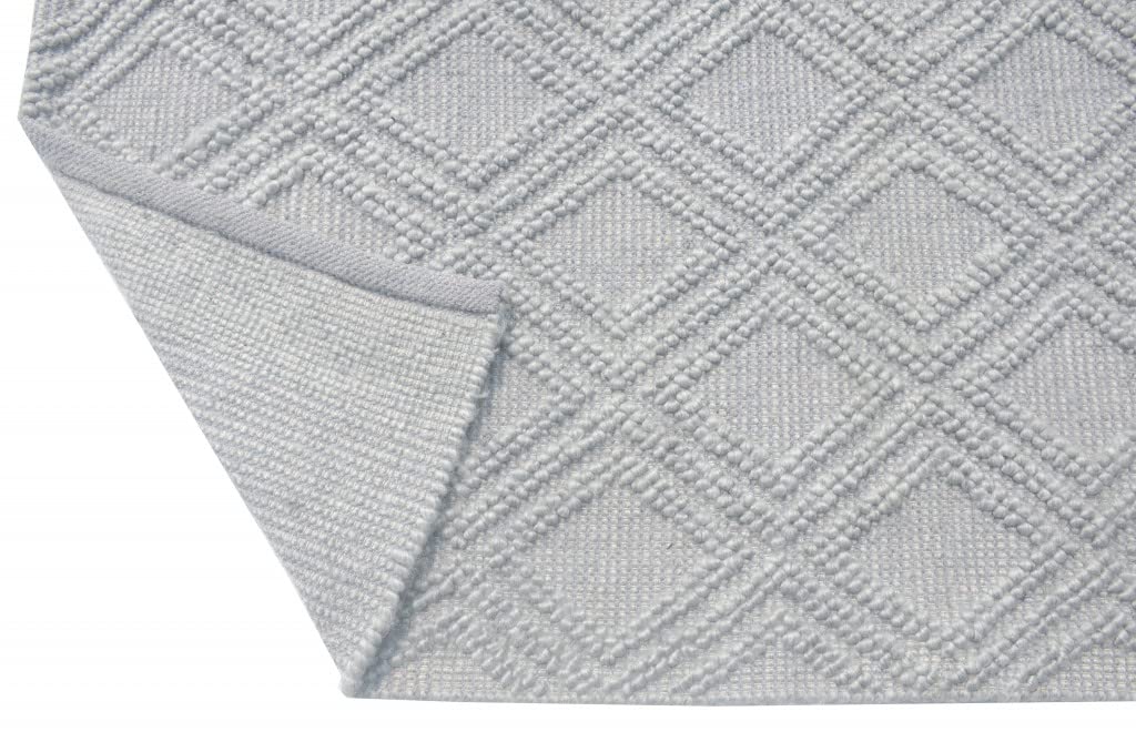 HomeRoots Grey PET Yarn 8’ x 11’ Gray Diamond Lattice Modern Area Rug