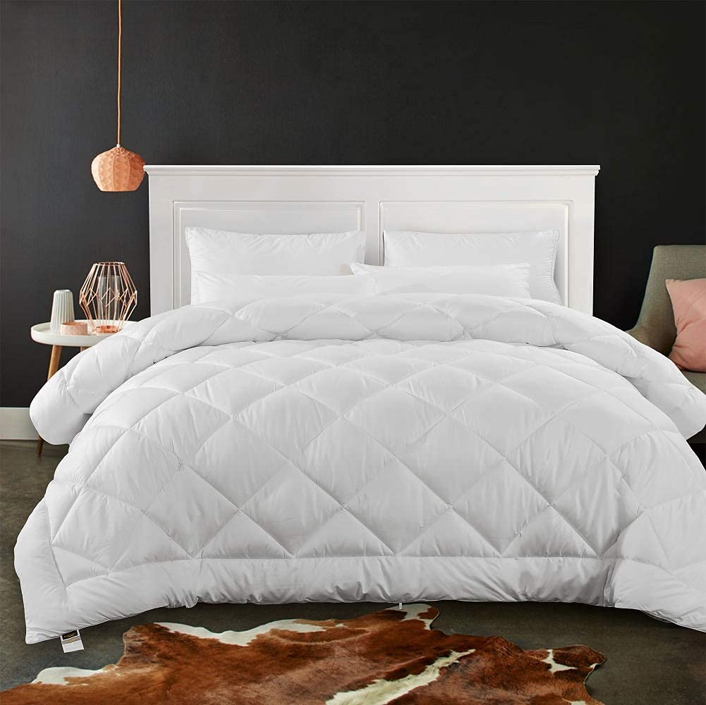 Cozynight Soft Quilted Down Alternative Comforter-Lightweight White Comforter California King Size Duvet Insert With Corner Tabs