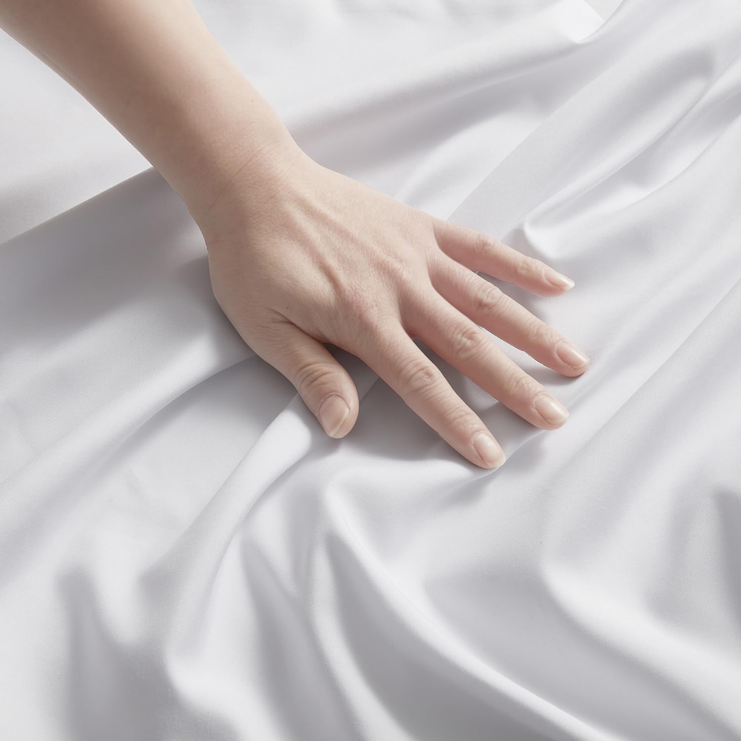 Nestl White Pillow Cases Queen Size Set Of 2, Soft Queen Pillow Case, 1800 Microfiber Queen Pillow Cases 2, Pillowcases Queen, Envelope Closure Pillowcase, Pillow Covers Queen Size, 20X30 Inches