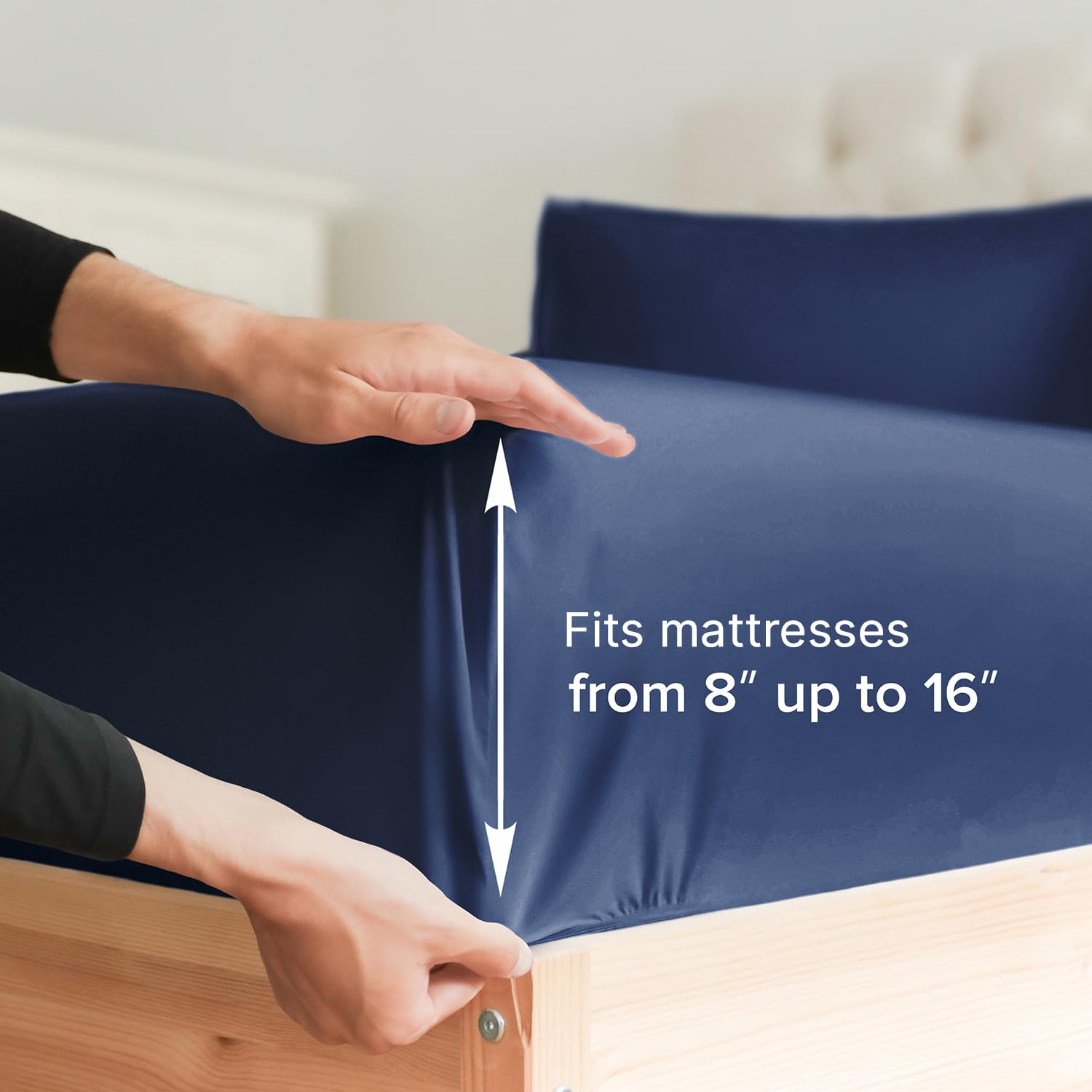 King Fitted Bed Sheet - Hotel Luxury & Cooling Single Fitted Sheet Only - Easily Fits Mattress Up To 16 Inches Perfectly - Soft, Wrinkle Free, Breathable & Comfy Navy Blue Single Fitted Bed Sheet