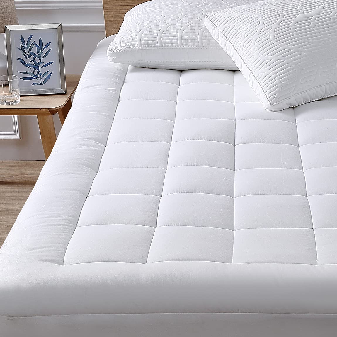 Full Mattress Pad Cover Pillow Top With Stretches To 18    Deep Pocket Fits Up To 8   -21    Cooling White Bed Topper (Down Alte