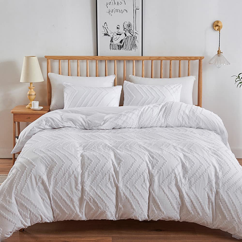 CLOTHKNOW White Comforter Set Queen 3Pcs Jacquard Bedding Comforter Sets White Tufted Queen Comforter Shabby Chic Comforter Soft