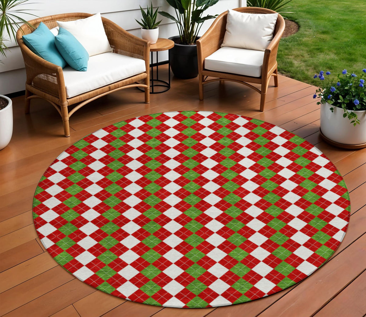 8 Red White And Green Round Argyle Washable Indoor Outdoor Area Rug