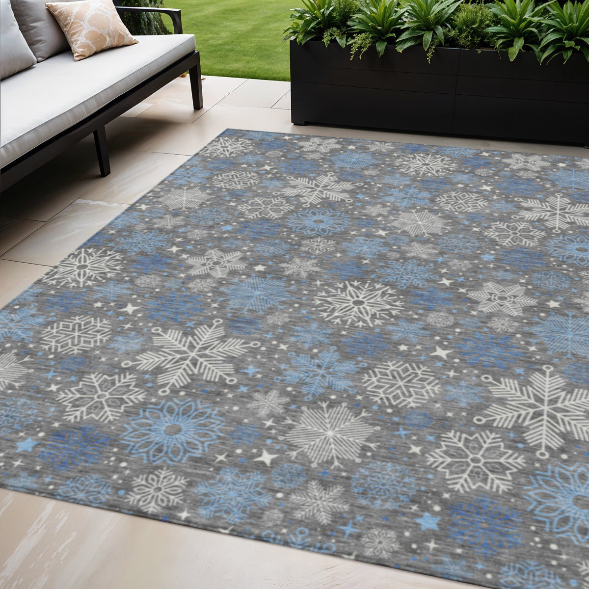 5 X 8 Gray Blue And Ivory Snowflake Washable Indoor Outdoor Area Rug