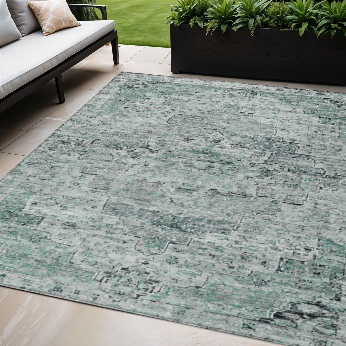 5 X 8 Teal Blue And Pale Aqua Medallion Washable Indoor Outdoor Area Rug