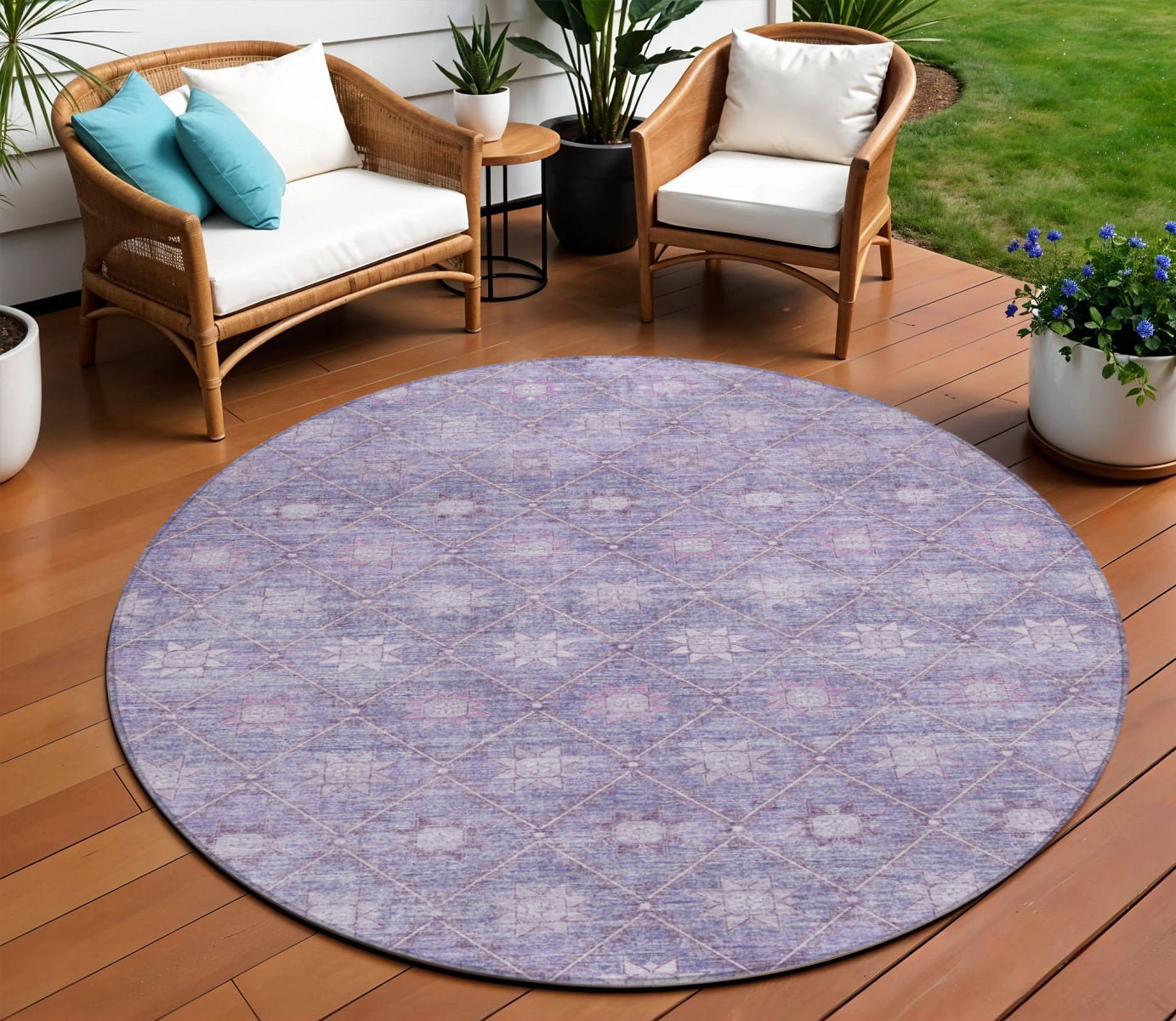 8 Purple And Ivory Round Floral Washable Indoor Outdoor Area Rug