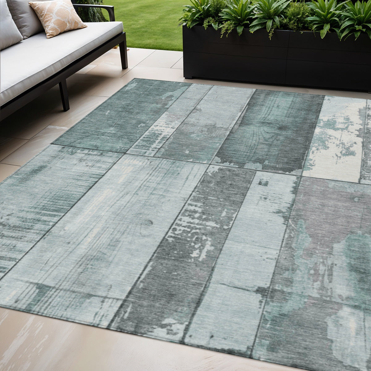 5 X 8 Pale Aqua And Gray Geometric Washable Indoor Outdoor Area Rug