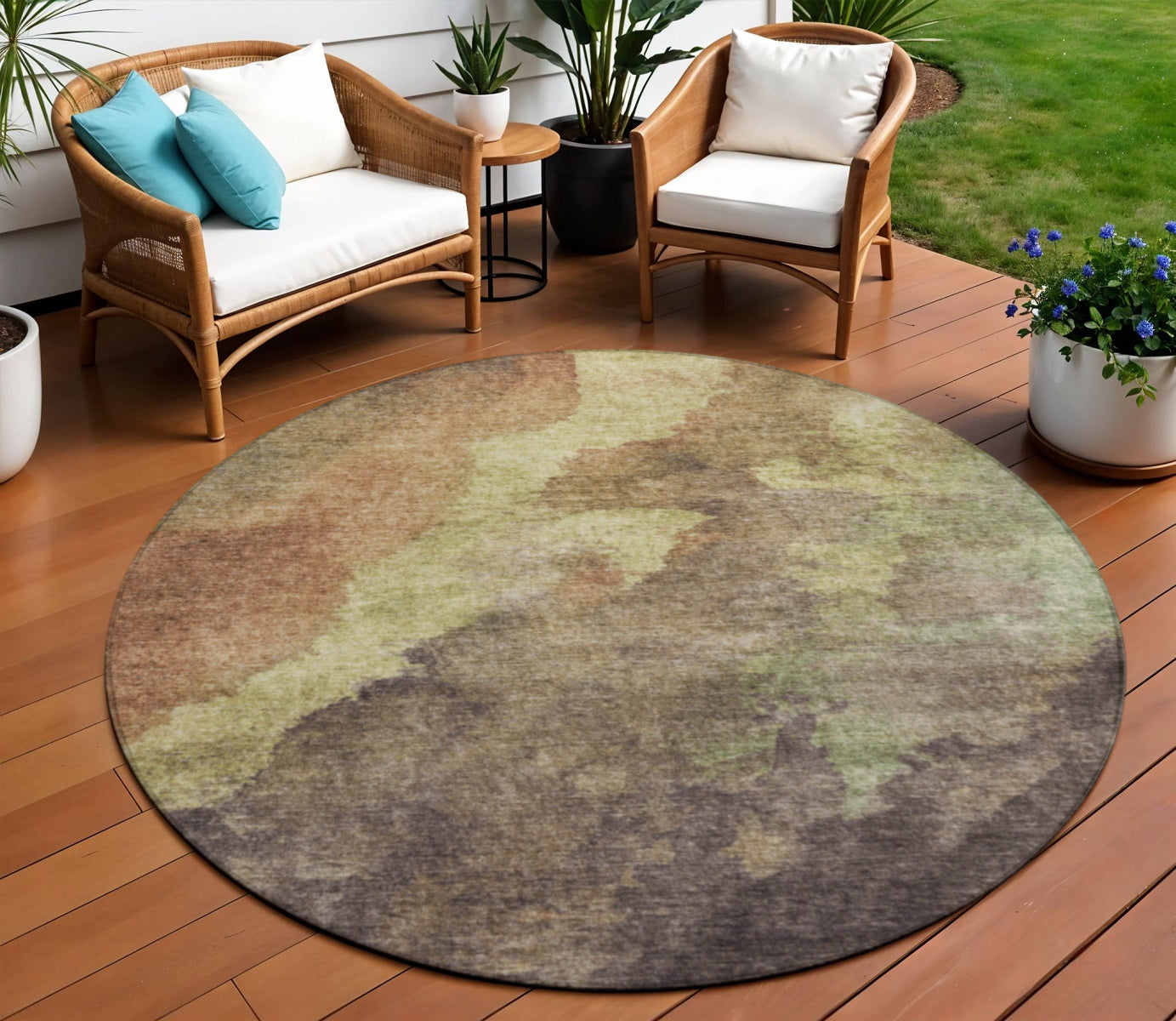 8 Brown And Fern Green Round Abstract Washable Indoor Outdoor Area Rug