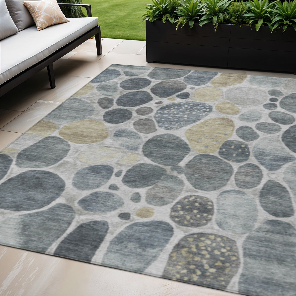 5 X 8 Pewter Beige And Ivory Geometric Washable Indoor Outdoor Area Rug