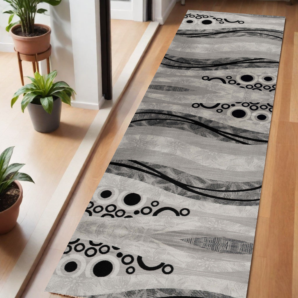 6 Gray And Black Geometric Runner Rug
