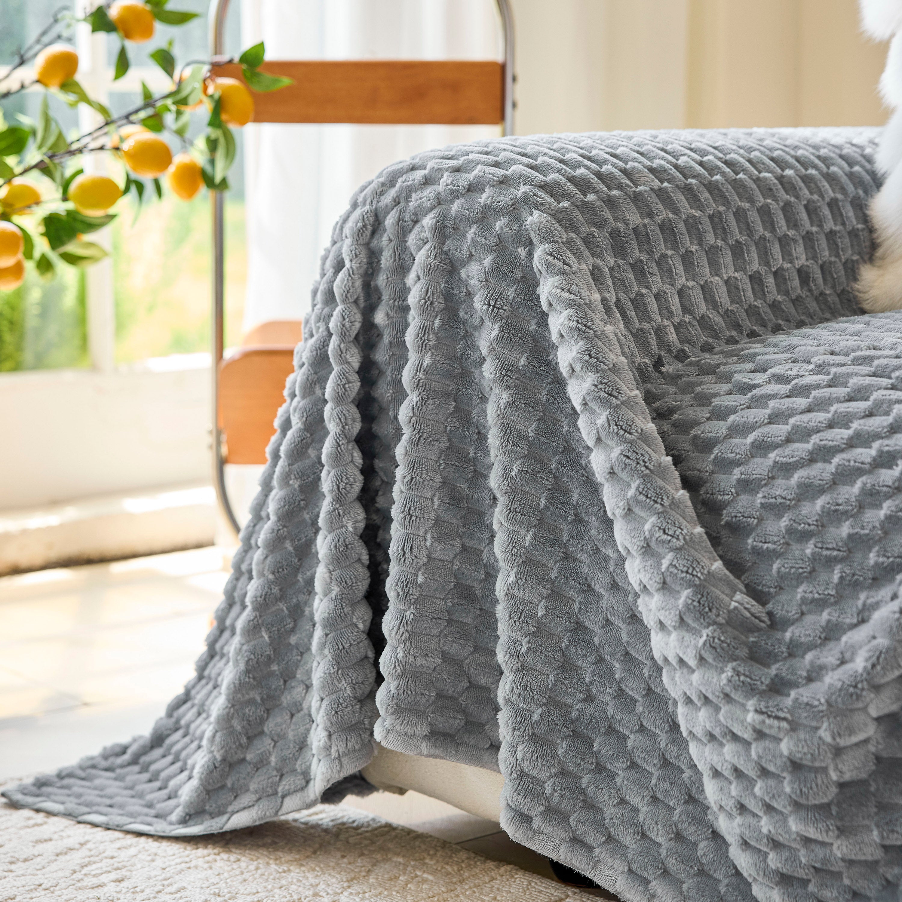 Thick Plush Non-Slip Sofa Throw Cover, Warm Soft Faux Fur Couch Protector for Winter