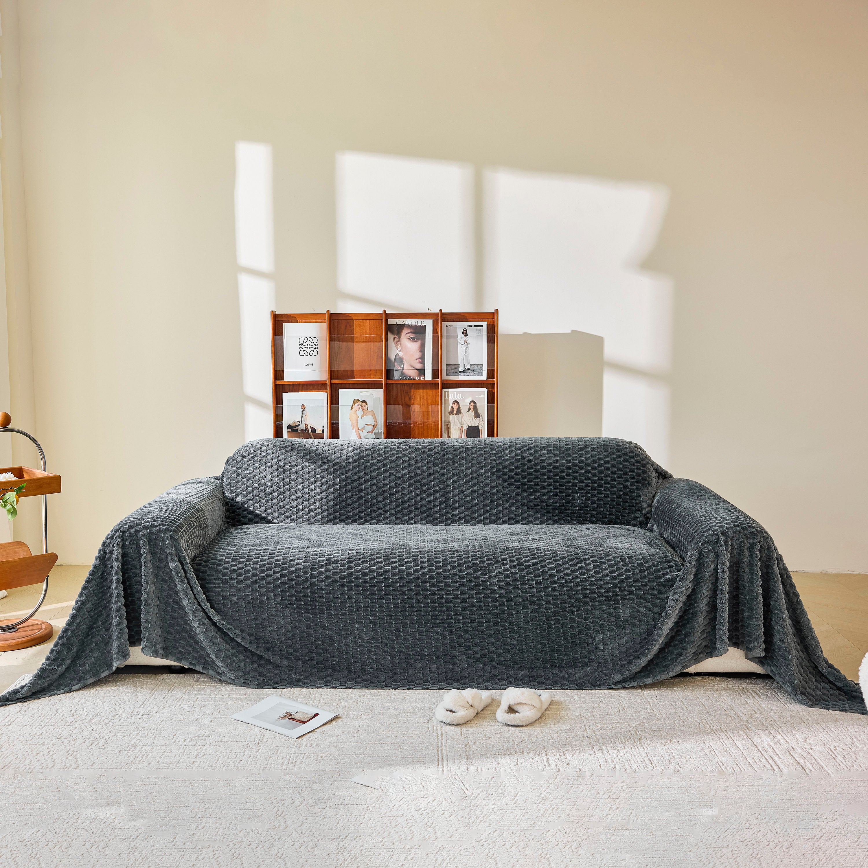 Thick Plush Non-Slip Sofa Throw Cover, Warm Soft Faux Fur Couch Protector for Winter