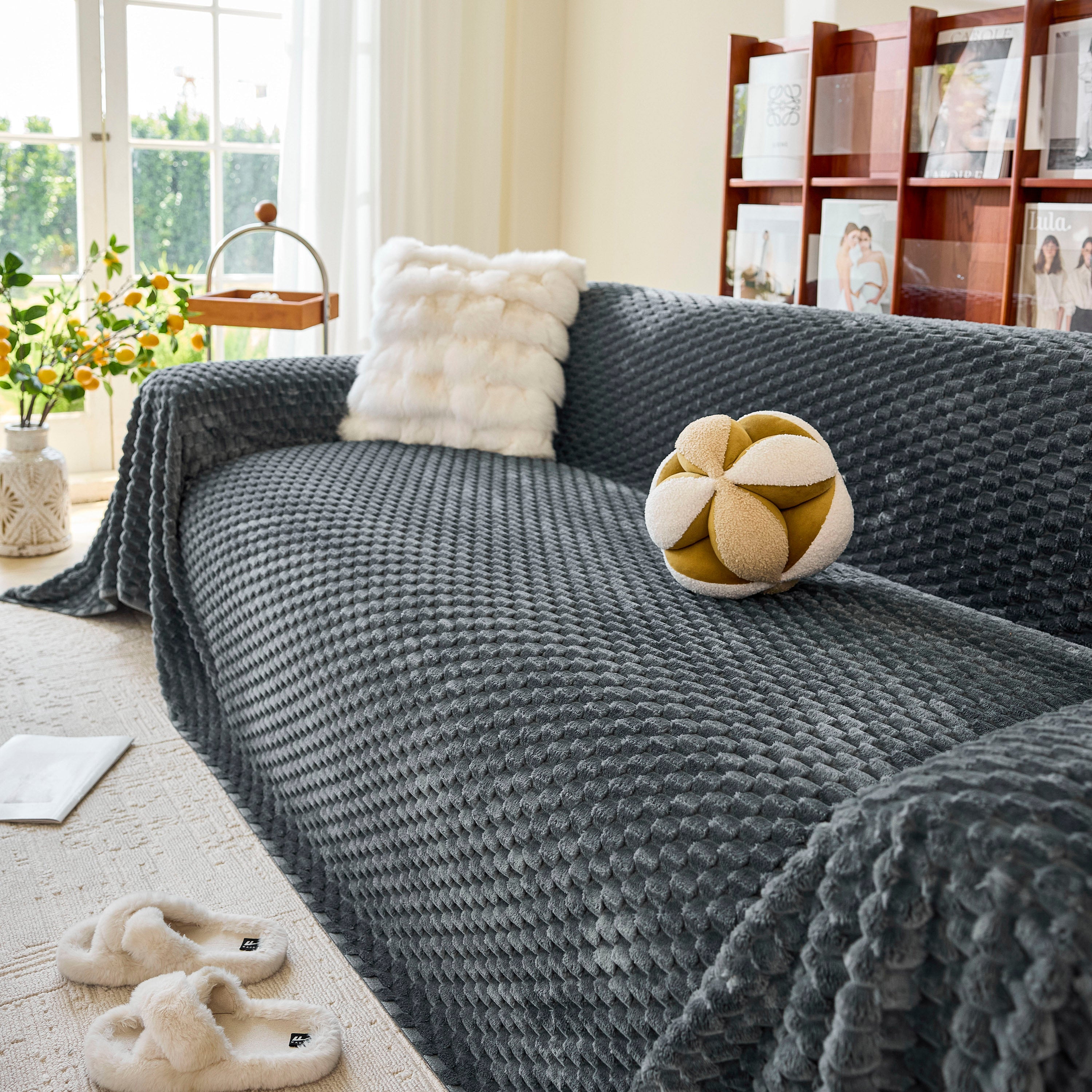 Thick Plush Non-Slip Sofa Throw Cover, Warm Soft Faux Fur Couch Protector for Winter