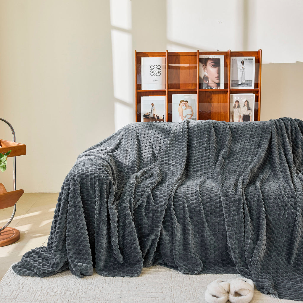 Thick Plush Non-Slip Sofa Throw Cover, Warm Soft Faux Fur Couch Protector for Winter
